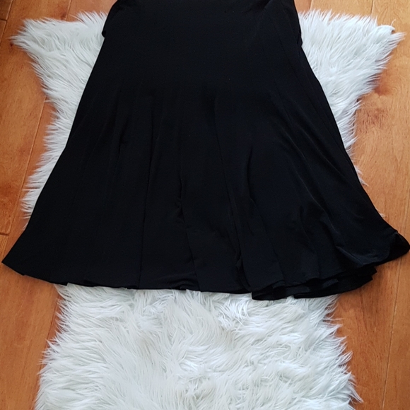 Little black dress - Picture 2 of 4